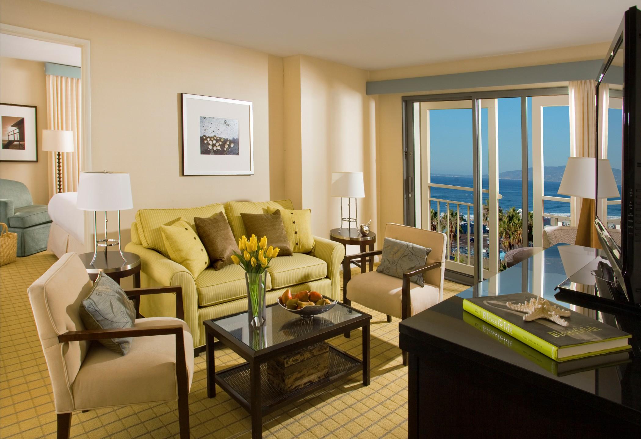 Loews Santa Monica Beach Hotel Room photo