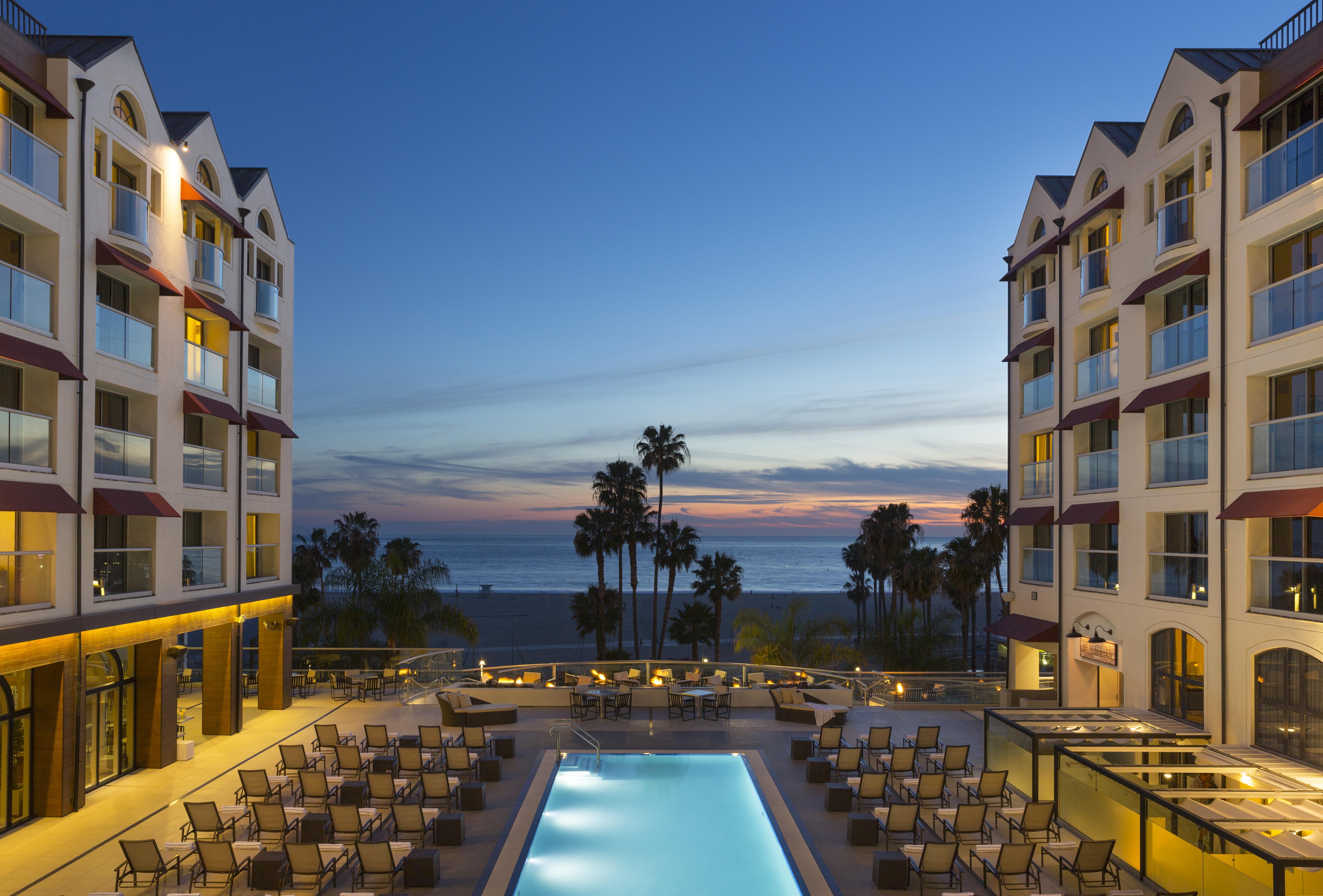 Loews Santa Monica Beach Hotel Exterior photo