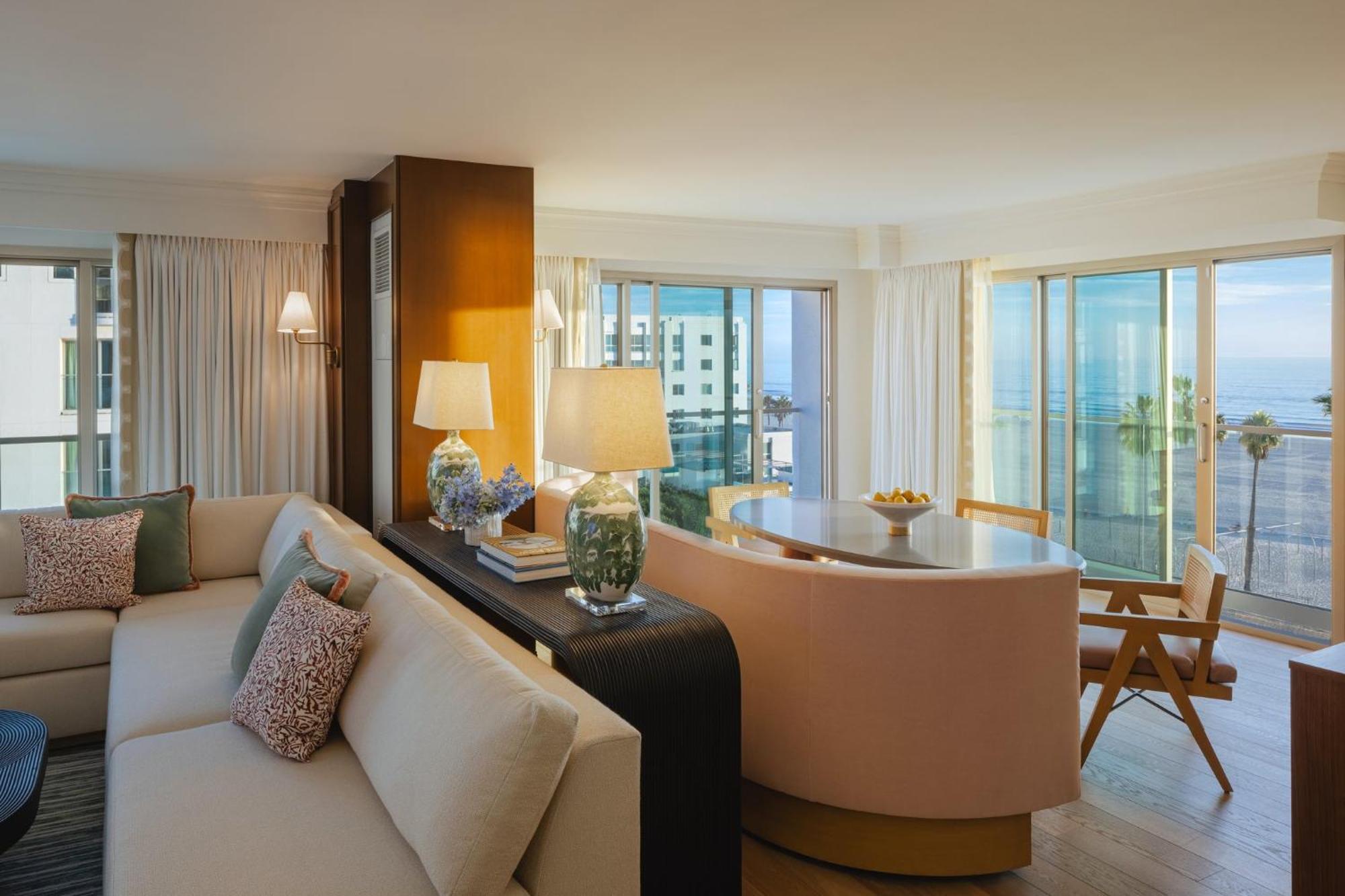 Regent Santa Monica Beach Exterior photo