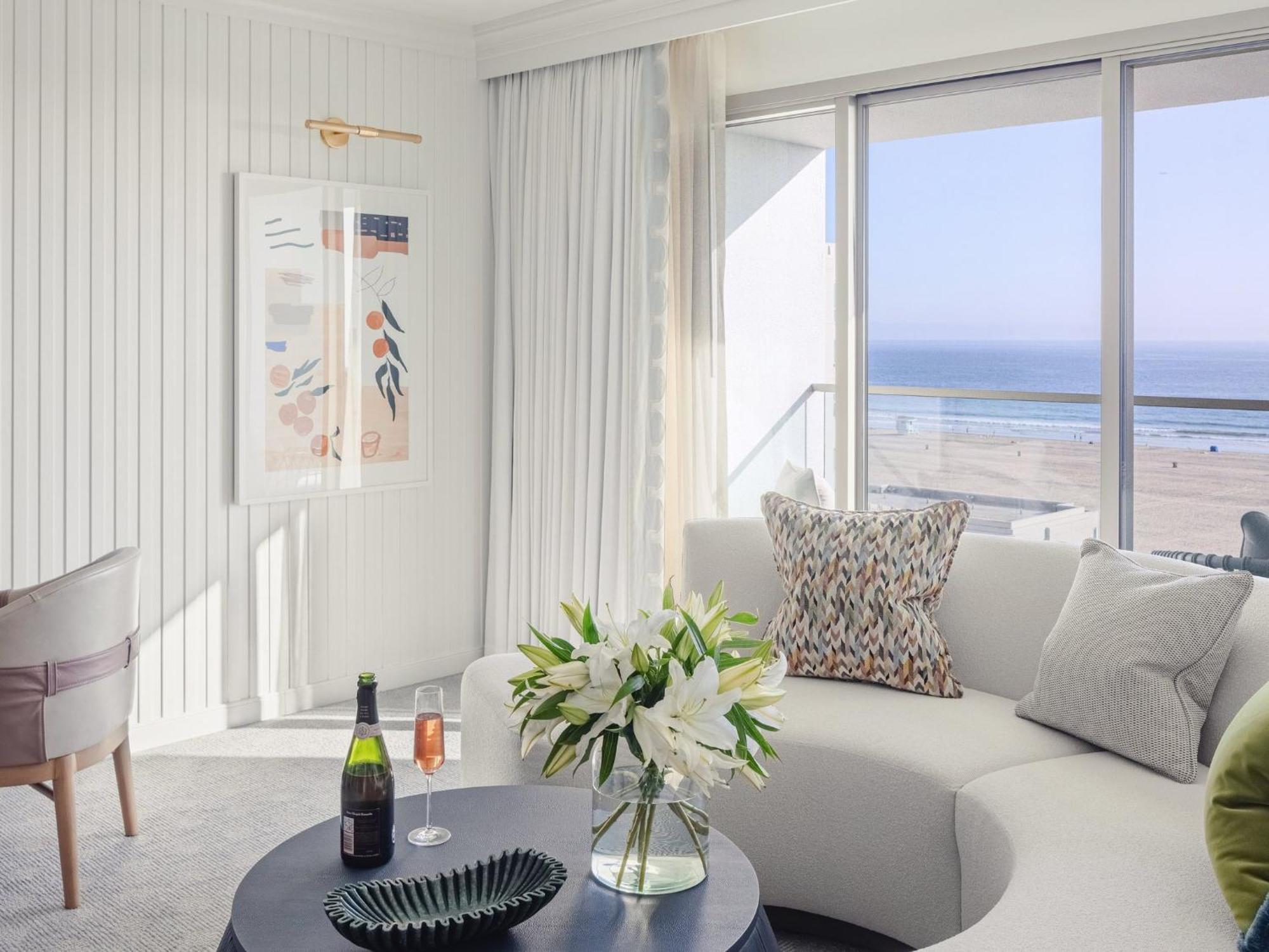 Regent Santa Monica Beach Exterior photo