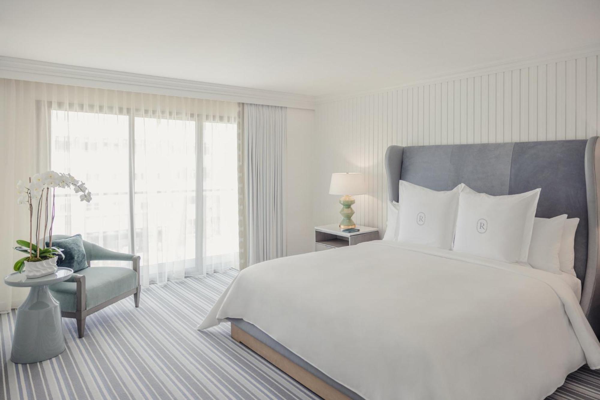 Regent Santa Monica Beach Exterior photo