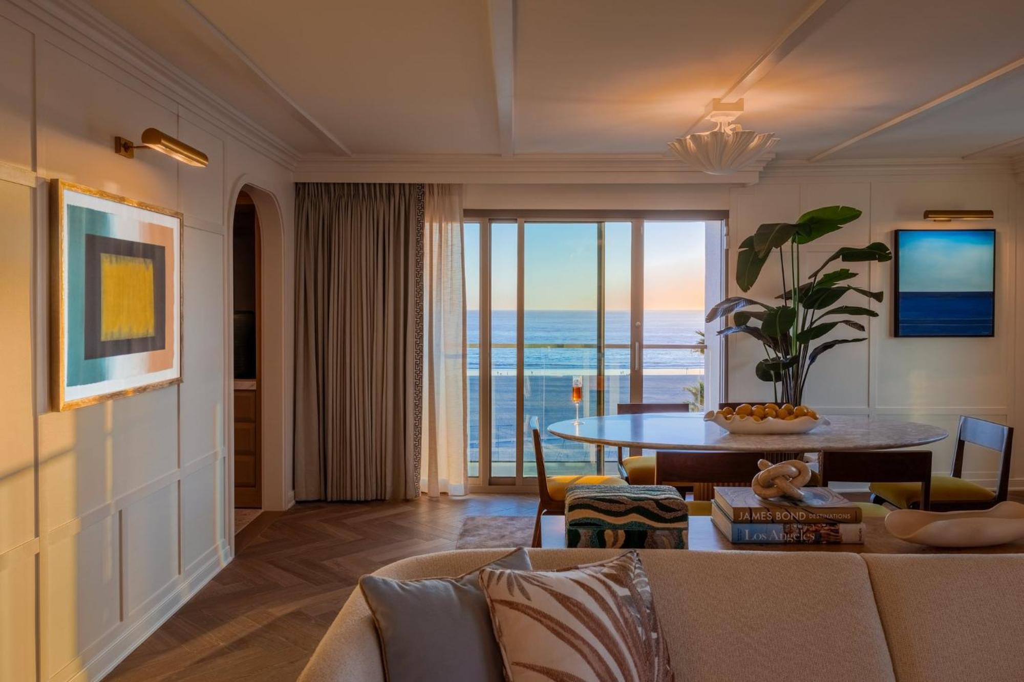 Regent Santa Monica Beach Exterior photo