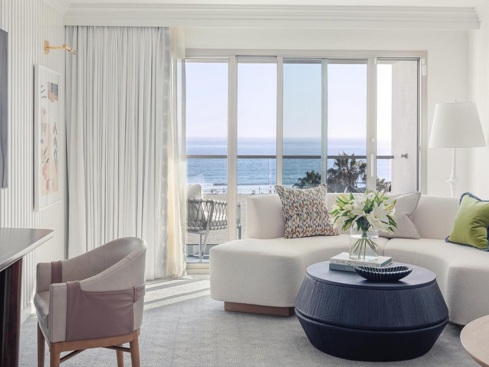 Regent Santa Monica Beach Exterior photo