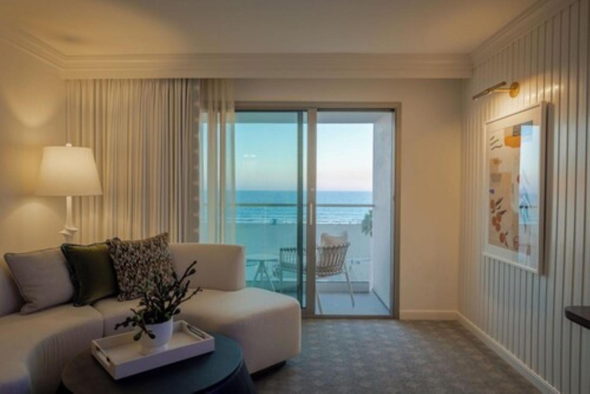Regent Santa Monica Beach Exterior photo